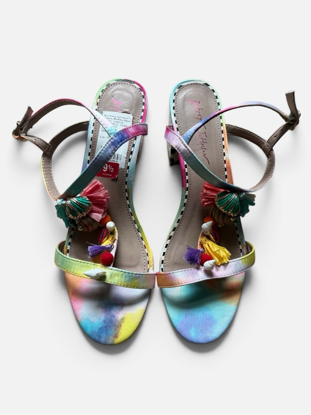 NWT Betsey Johnson Women’s Dynah Boho Coastal Tie Dye Strappy Kitten Block Heels
